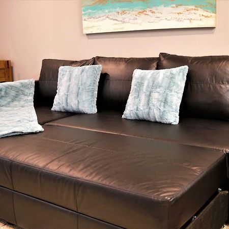 Simply Luxury Stays Ottawa Buitenkant foto